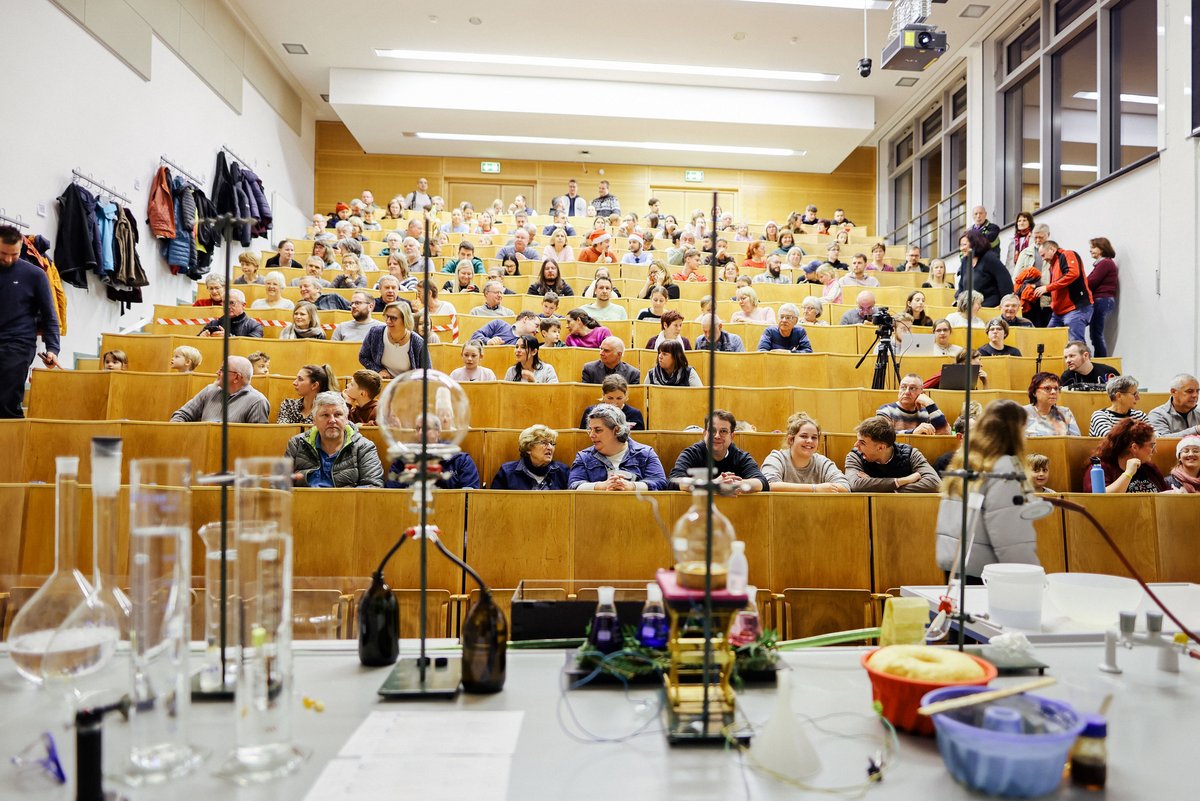 Campusweihnacht 19 Hörsaal