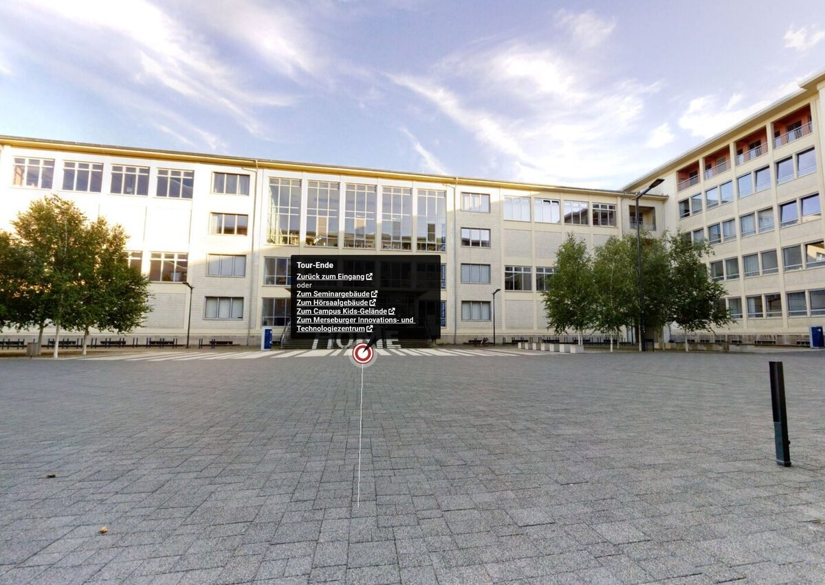 Bild Innenhof Campus