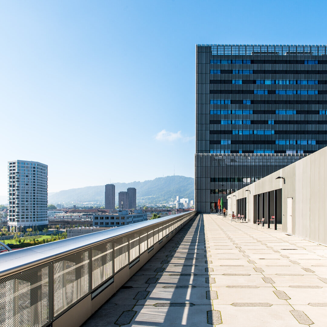 Dachterrasse der Züricher Fachhochschule