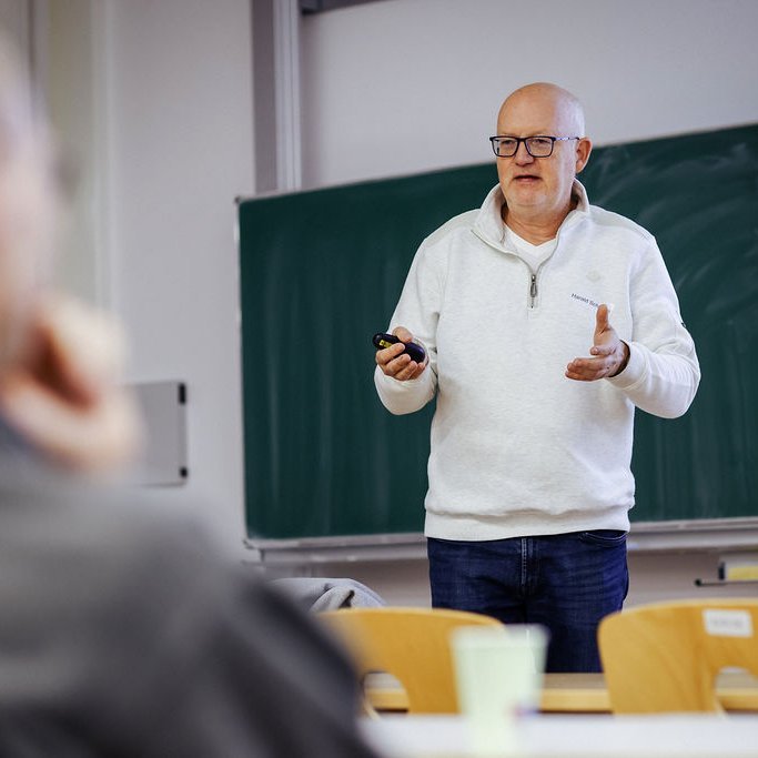 NachtderForschung_Impression_AnneSchwerin_2 Harald Schwarz, bei seinem Beitrag zu Wissenschaft interaktiv