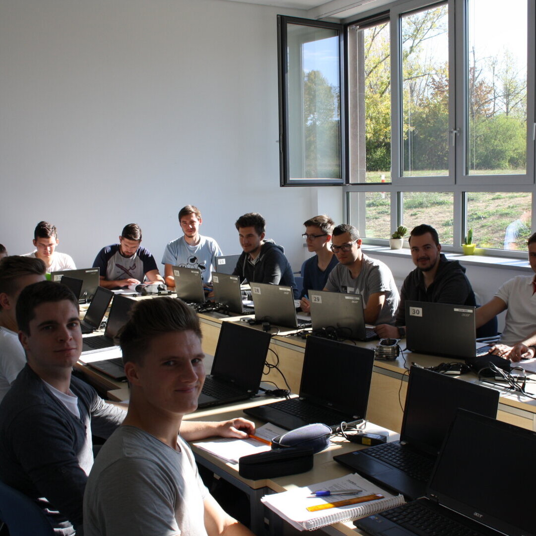 Gruppenfoto Studierende 